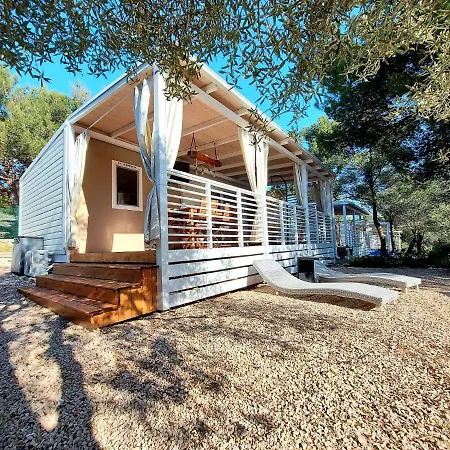 Mina Summerhouse Chalet Jezera